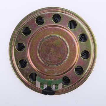 10 шт. 0 полнодиапазонных динамиков.