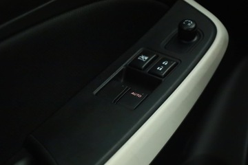 Suzuki Swift VI Hatchback Facelifting 1.2 DualJet SHVS 83KM 2020 Suzuki Swift 1.2, Salon Polska, Automat, VAT 23%, zdjęcie 11