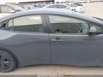 Toyota Prius V (XW60) 2023 Toyota Prius 2023r., 2.0L 2.0 Hybryda 150KM, zdjęcie 4