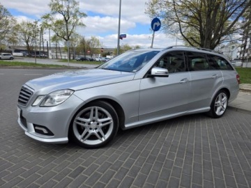 Mercedes Klasa E W212 Kombi 350 4MATIC 272KM 2011 MERCEDES E 350 4MATIC, V6 3.5l 272KM Przebieg: 194,588km Dokumentacja, zdjęcie 2