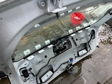 VW VOLKSWAGEN TAIGO 2022 VÍKO KUFRU ZADNÍ KOMPLETNÍ + SVĚTLA