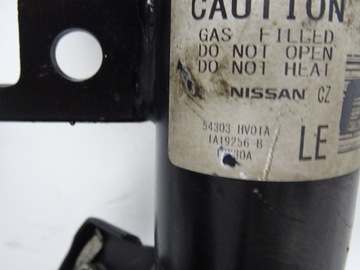 QASHQAI LIFT J11 1.5 DCI АМОРТИЗАТОР Поворотный кулак ЛЕВЫЙ 54303HV01A