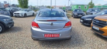 Opel Insignia I Sedan 1.8 Twinport ECOTEC 140KM 2009 Opel Insignia climatronic, zdjęcie 6