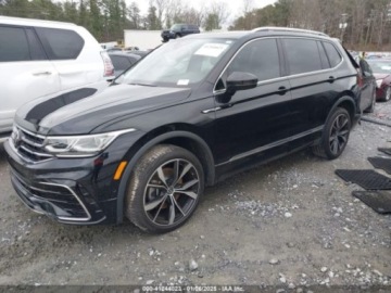 Volkswagen Tiguan II 2022 Volkswagen Tiguan Sel R-Line, 2022r., 4x4, 2.0L 2.0 Benzyna 184KM, zdjęcie 1