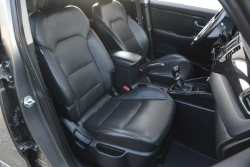 Kia Carens IV Minivan 1.7 VGT CRDi 141KM 2016 Kia Carens 1.7CRDI 7 osobowy nawi kamera skóra, zdjęcie 18