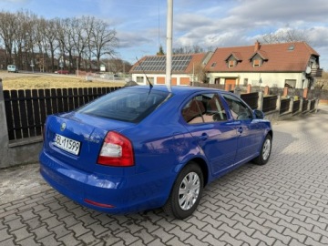 Skoda Octavia II Hatchback 1.6 MPI 102KM 2009 Škoda Octavia Skoda Octavia 16 Mpi 102 ps ładna, zdjęcie 4