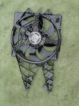 FIAT GRANDE PUNTO 1.3 VENTILÁTOR CHLADIČŮ VĚTRÁK