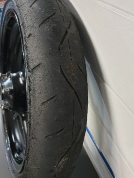 Honda CBR 929 SC 44 felga przód igła