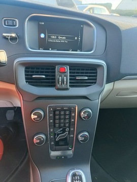 Volvo V40 II Hatchback 2.0 D2 DRIVE-E 120KM 2015 VOLVO V40! Wkrótce w ofercie!, zdjęcie 8