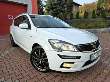 Kia Ceed I SW Facelifting 1.6 DOHC CVVT 126KM 2012 Kia Cee'd KlimaTronik, Kam. Cofania, Navi, Grzane, zdjęcie 1