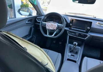 Seat Leon IV Sportstourer 2.0 TDI CR 150KM 2022 Seat Leon 2.0TDI 150KM 2022r. F-Vat 23 auto zarejestrowane i ubezpiczone, zdjęcie 13