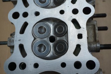 SUZUKI VITARA GRAND VITARA И ГОЛОВКА J20A 2.0 16V БУДУТ УСТАНОВЛЕНЫ