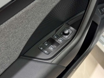 Skoda Octavia IV Liftback 1.5 TSI EVO 150KM 2024 Skoda Octavia Selection Pakiet Light View Plus ACC Kamera cofania FV23, zdjęcie 19