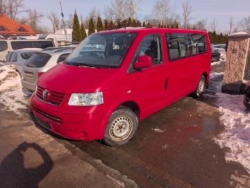 Volkswagen Caravelle T5 T5 Multivan 2.5 TDI 130KM 2008 Volkswagen Caravelle VW T5 Caravella 9-osobowy LONG 2.5 Diesel 130KM, zdjęcie 2