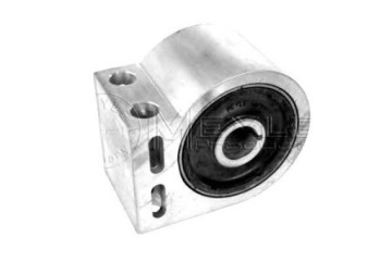 САЙЛЕНТБЛОК РЫЧАГА OPEL ПЕРЕДНИЙ ANTARA CAPTIVA 06- LE PR