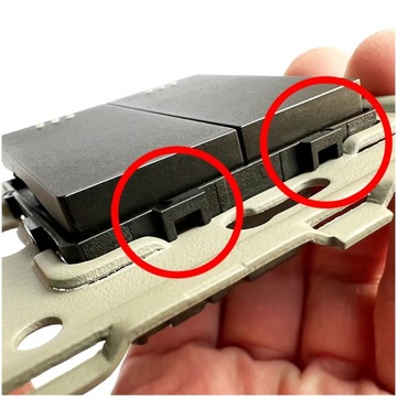 Двойной электрический стеклянный выключатель света