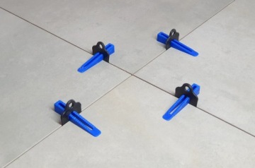 КОМПЛЕКТ СИСТЕМЫ ВЫРАВНИВАНИЯ ПЛИТКИ SIMPLEFIX 1000 ЗАЖИМОВ 200 КЛИНЕЙ