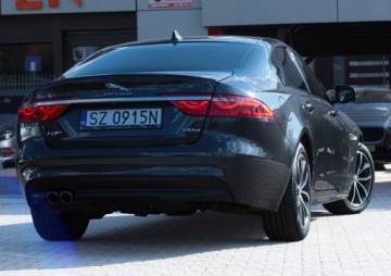 Jaguar XF II Sedan 2.0 i4D 180KM 2018 Jaguar XF R-Sport Ogrzew.Kierow. Navi Pro 10,2’" Fotele Elek.+Ogrz. Carplay, zdjęcie 39