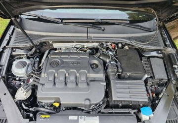 Volkswagen Passat B8 Variant 2.0 TDI BlueMotion SCR 150KM 2017 Volkswagen Passat Variant 2.0 TDI SCR DSG, zdjęcie 30