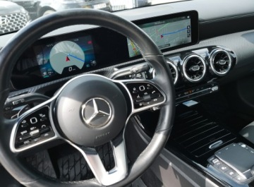 Mercedes CLA C118/X118 2023 Mercedes CLA 200 ACC hak Blis Sam Parkuje Kamera Full-Led Carplay Ele.Klapa, zdjęcie 12
