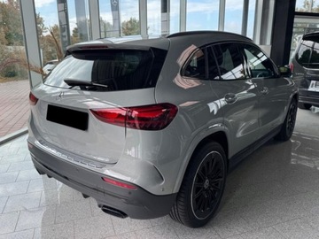 Mercedes GLA II Off-roader Facelifting 2.0 220 190KM 2026 MERCEDES-BENZ GLA 220 4-Matic AMG Line 2.0 190KM, zdjęcie 3