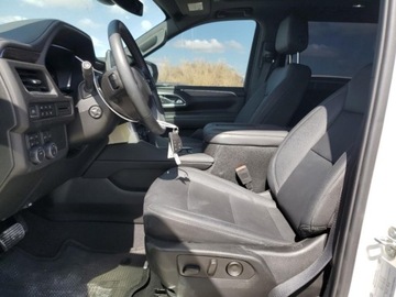 Chevrolet Suburban GMT900 2023 Chevrolet Suburban K1500 Z71 2023 5.3l 5.3 Benzyna 355KM, zdjęcie 7