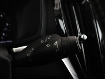 Volvo V60 II  Kombi 2.0 D4 190KM 2020 Volvo V60 2.0 D4 Automat AWD Momentum Pro Navi, zdjęcie 31