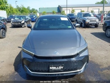 Toyota 2024 Toyota Crown 2024r., 4x4, 2.5L 2.5 Hybryda 236KM, zdjęcie 6