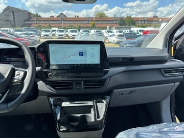 Ford Tourneo Custom II  L1 2.0 EcoBlue 170 KM 170KM 2025 Ford Tourneo Custom L2 170KM A8 Titanium | OD RĘKI, zdjęcie 9