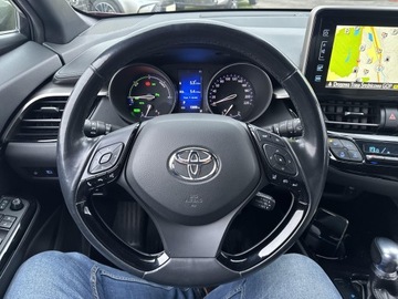Toyota C-HR I Crossover 1.8 Hybrid 122KM 2018 Toyota C-HR 1.8 Hybrid Selection Toyota C-HR Hybri, zdjęcie 13
