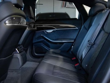 Audi A8 D5 S8 Facelifting 4.0 TFSI 571KM 2025 AUDI A8 S8 TFSI quattro Sedan 4.0 (571KM) 2025, zdjęcie 13