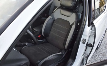 DS 4 I Hatchback Facelifting 2015 1.2 PureTech 131KM 2016 Citroen DS4 Citroen DS4 1.2 Benzyna 130KM, zdjęcie 6