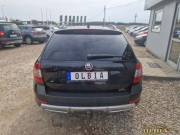 Skoda Octavia III Scout 2.0 TDI 184KM 2015 Skoda Octavia Wersja Scout, 4x4,Xenon-Led 2.0 Diesel 184KM, zdjęcie 7