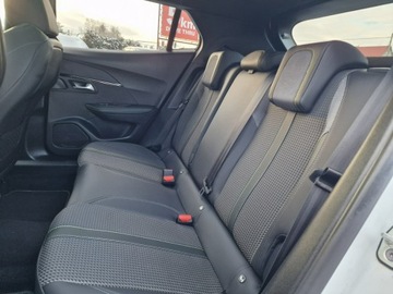 Peugeot 2008 II SUV 1.5 BlueHDi 130KM 2023 Peugeot 2008 GT, zdjęcie 19