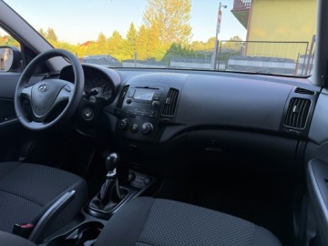 Hyundai i30 I CW Facelifting 1.4 DOHC 109KM 2012 Hyundai i30 Kombi TYLKO 131tyśkm! 1WŁAŚCICIEL 2012 1.4Prosta Benzyna KLIMA, zdjęcie 19