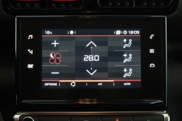 Citroen C3 Aircross  I Crossover 1.2 PureTech 110KM 2018 Citroen C3 Aircross 1.2 PureTech, Salon Polska, zdjęcie 11