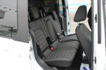 Ford Tourneo Connect III Standard 1.5 EcoBlue 120KM 2019 Ford Tourneo Connect 1.5 EcoBlue 120KM Titanium, zdjęcie 34