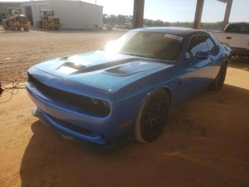 Dodge Challenger III 2015 Dodge Challenger 2015 DODGE CHALLENGER SRT HEL..., zdjęcie 2