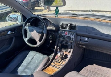 Mercedes CLK W208 2001 Mercedes-Benz CLK Kabriolet 2.0 Benzyna 163KM, zdjęcie 18