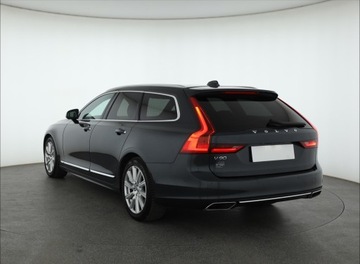 Volvo V90 II Kombi 2.0 D3 150KM 2020 Volvo V90 D3, 1. Właściciel, 4X4, Automat, Skóra, zdjęcie 3