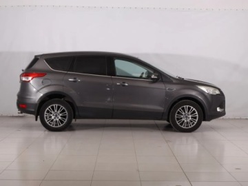 Ford Kuga II SUV 2.0 Duratorq TDCi 163KM 2014 Ford Kuga 2.0 TDCi, 4X4, Skóra, Klima, zdjęcie 5