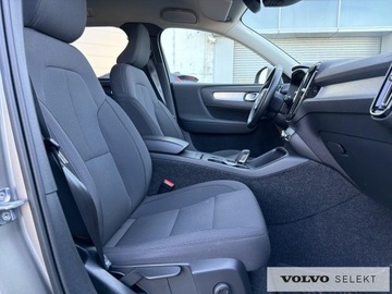 Volvo XC40 Crossover 1.5 T3 163KM 2020 Volvo XC 40 XC40 T3 Momentum Pro aut, Pakiet Park, zdjęcie 12