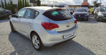 Opel Astra J Hatchback 5d 1.4 Turbo ECOTEC 140KM 2011 Opel Astra 1.4 TURBO 140kM Klima Temp Czujniki Grzana Kierownica GWARANCJA, zdjęcie 2