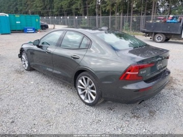 Volvo S60 III 2019 Volvo S60 T6 momentum 2.0 Benzyna 316KM, zdjęcie 2