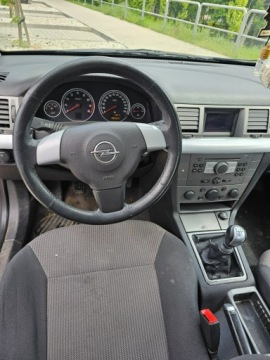 Opel Vectra C Sedan 1.6 ECOTEC 100KM 2004 Opel Vectra Benzyna 1.6 - 198tys km - 2004r, zdjęcie 6