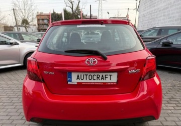 Toyota Yaris III Hatchback 5d Facelifting 1.0 VVT-i 69KM 2016 Toyota Yaris Salon Polska, Serwis ASO, Czujniki park. 1 rej IV 2017r. Gwar, zdjęcie 23