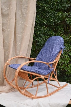 Плетеное кресло-качалка NATURAL с плетеной подушкой