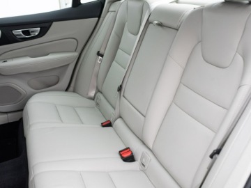 Volvo S60 III Sedan Facelifting 2.0 B4 197KM 2023 Volvo S60 GD4J393#B4 B Plus Bright K.cof Podgrz.f, zdjęcie 23