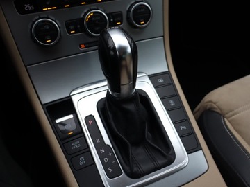 Volkswagen CC 1.4 TSI 160KM 2013 VW CC 1.4 TSI, DSG, Skóra, Navi, Xenon, Bi-Xenon, zdjęcie 18