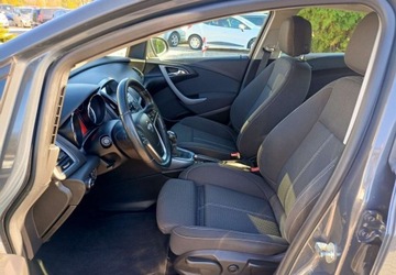 Opel Astra J GTC 1.4 100KM 2014 Opel Astra J 1.4 Sprowadzona, zdjęcie 4